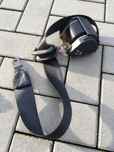 BMW 318i Kombi E46 (99-01) : Gurt vorne links 8207955