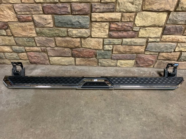 2019 2020 2021 DODGE RAM 2500 3500 RIGHT PASSENGER SIDE STEP RUNNING
