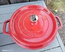 STAUB Cocotte ronde fonte émaillée rouge 26 cm très bon état
