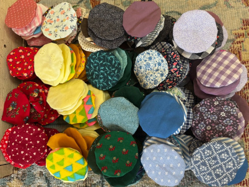 Fabric YoYo Lot - 200+ Pieces