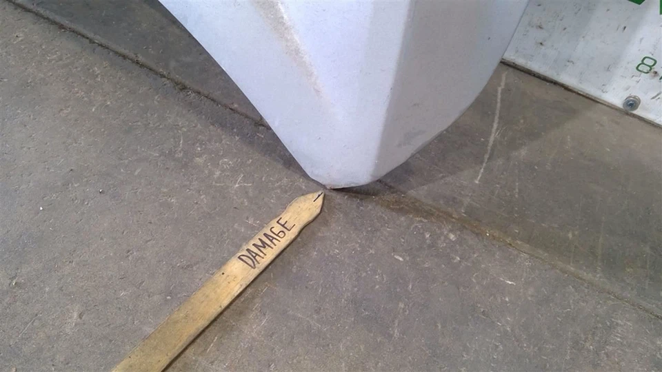 2013-2016 CHEVROLET MALIBU HOOD - Image 3 of 4