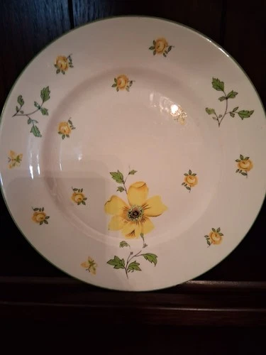 Royal Victoria Yellow Flower Salad Plate Fine Bone China Vintage