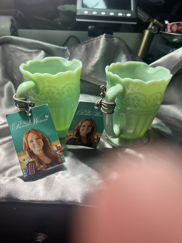 Set of 2 Pioneer Woman Timeless Jade Embossed Creamers Beautiful New With Tag