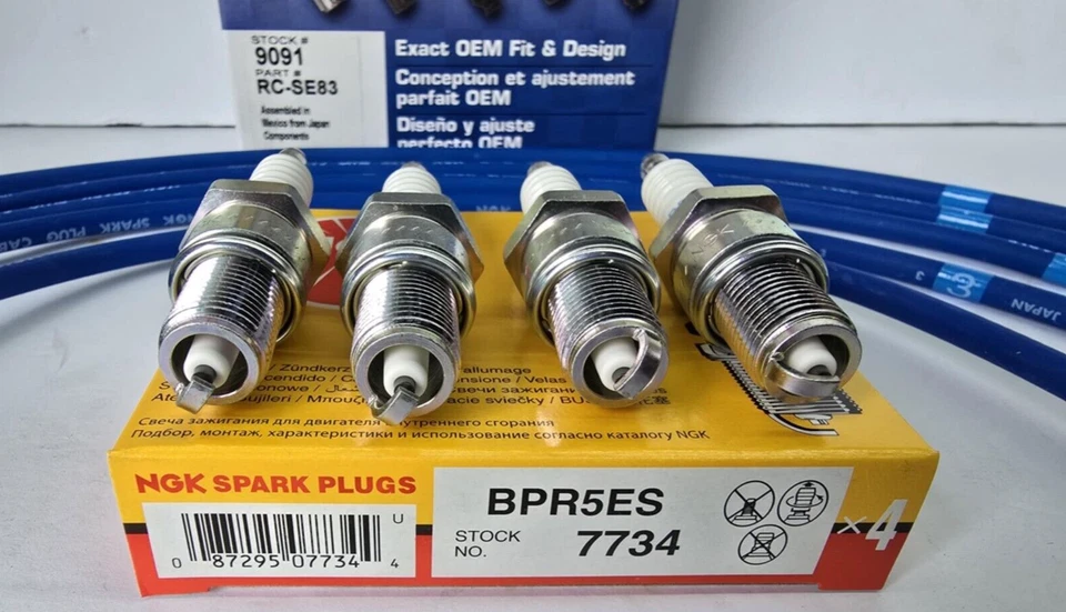 Suzuki Sidekick 8V 1.6 91-95 - Geo Tracker 1.6 1989-1995 NGK Spark Plugs & Wires - Image 2 of 4