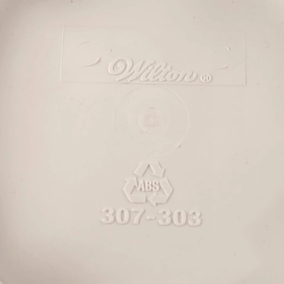 Wilton Trim N Turn Rotating Cake Decorator Decorating Turntable Display 12" - Image 4 of 4