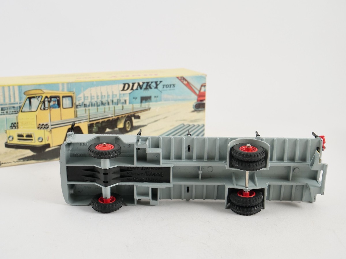 DTF525 - DINKY TOYS - Saviem Porte fer - Support de tringles noires