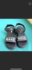 Make Noizz shoes