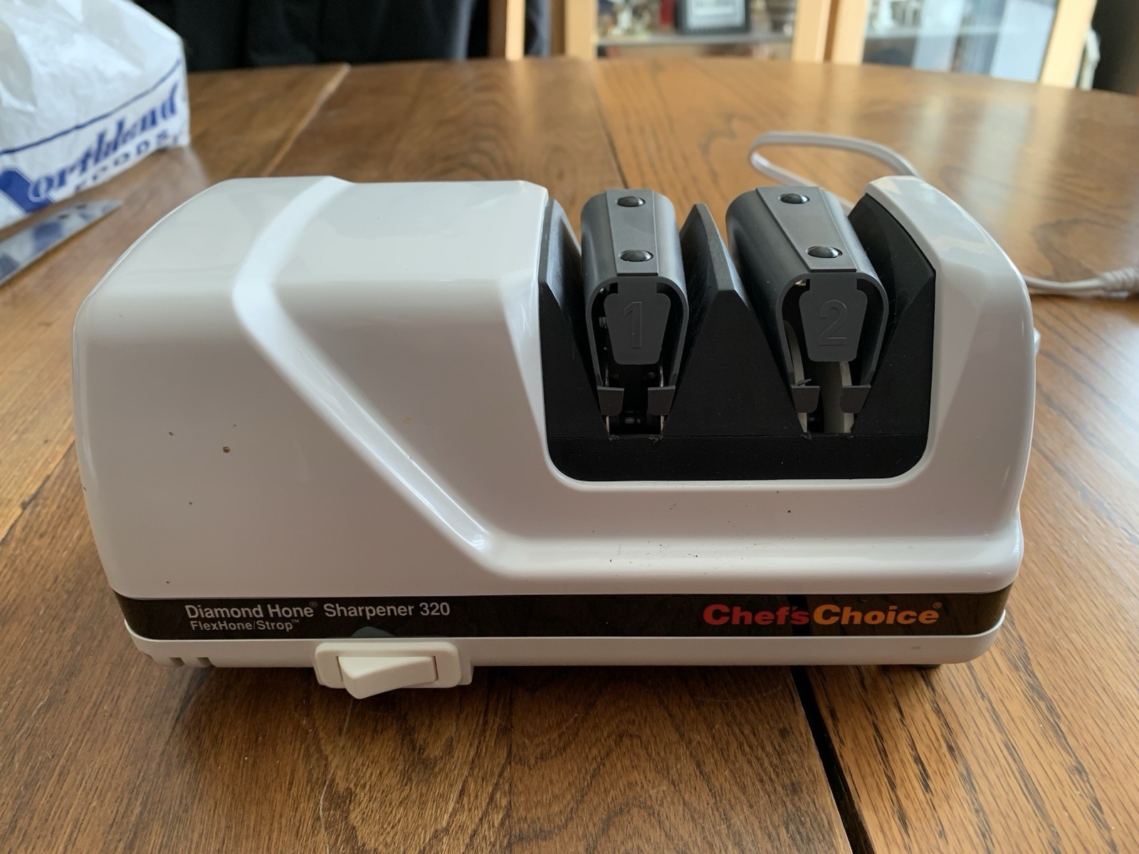 Vintage Chef's Choice Diamond Hone Electric Knife Sharpener