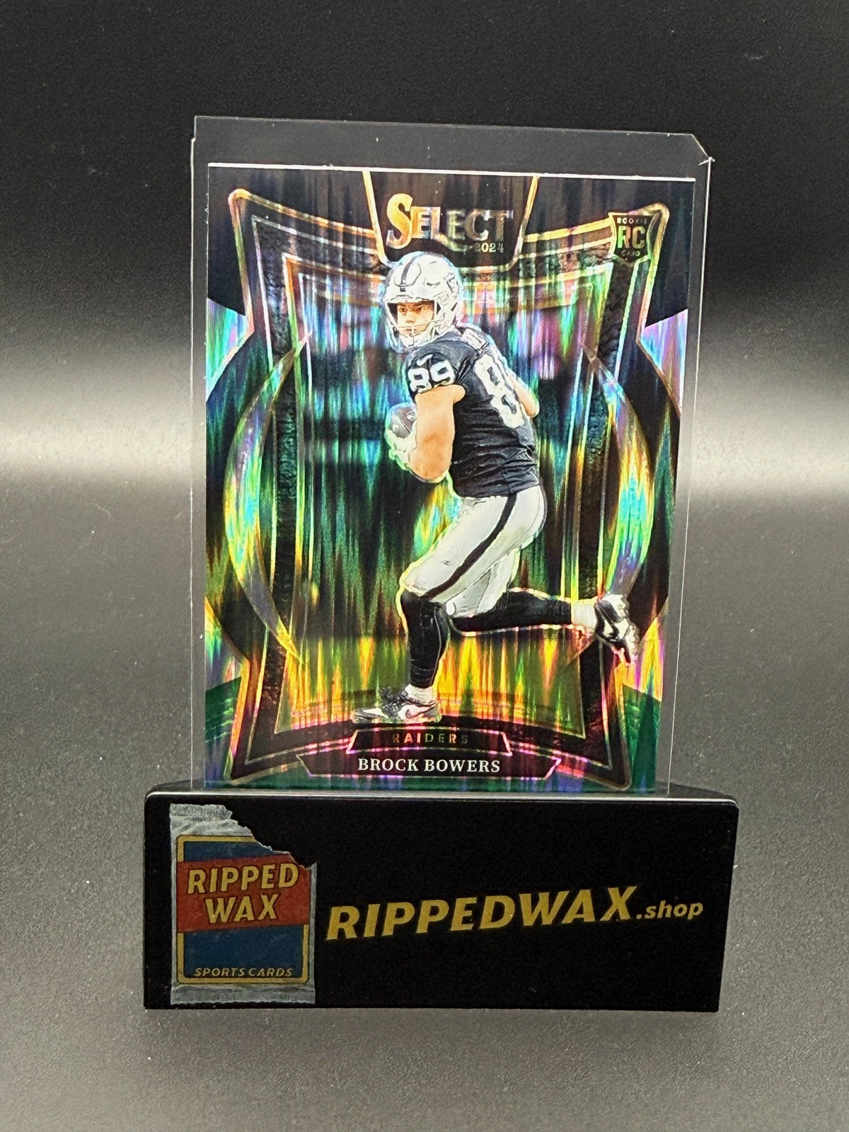 2024 Panini Select #31 Brock Bowers Black & Green Prizm Shock