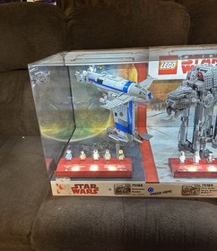 Lego Star Wars Retail Store Display Set #75188 & #75189 & #75190 Toys R Us
