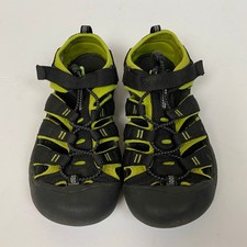 Keen Newport H2 Youth Size 5 Black Waterproof Hiking Sandals Closed Toe Size 5