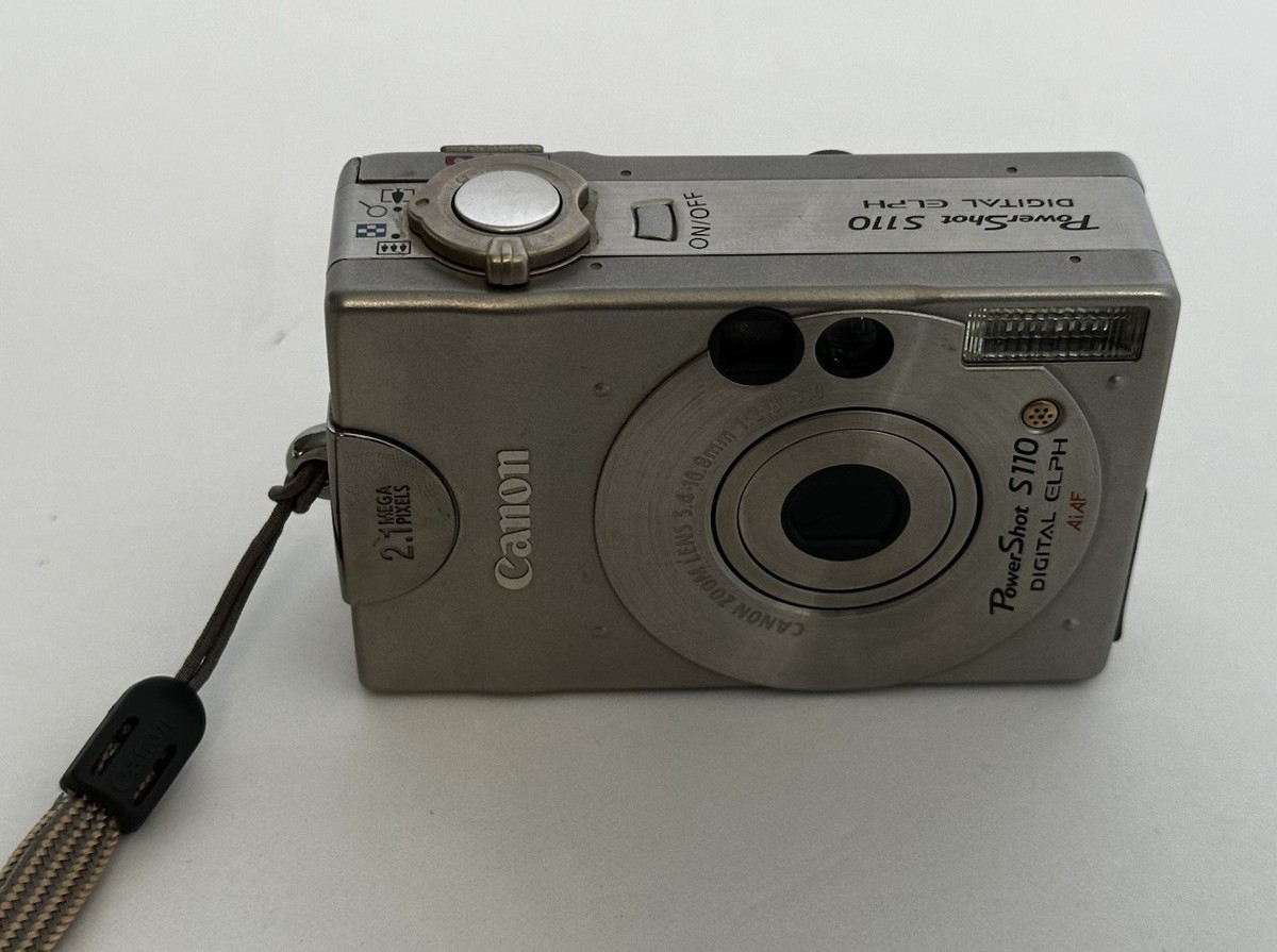 【極美品】Canon Powershot S110 充電器付 Canon PowerShot S110 Compact Digital Camera Silver, Charger