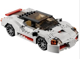 LEGO 31006 CREATOR 3-in-1 Highway Speedster Building Set