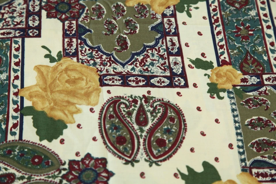 2Y x 60" Vintage 80s 90s Rayon Paisley Floral Rose Fabric Maximalist Ornate Bold - Image 3 of 4