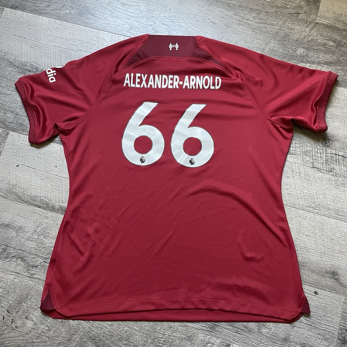 ウェア Liverpool FC 22/23 Alexander-Arnold 66 5bae3ef54797.jpg?width=3840&