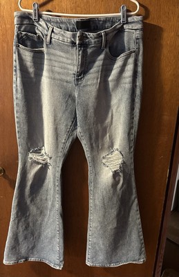 Buckle Jeans Women.