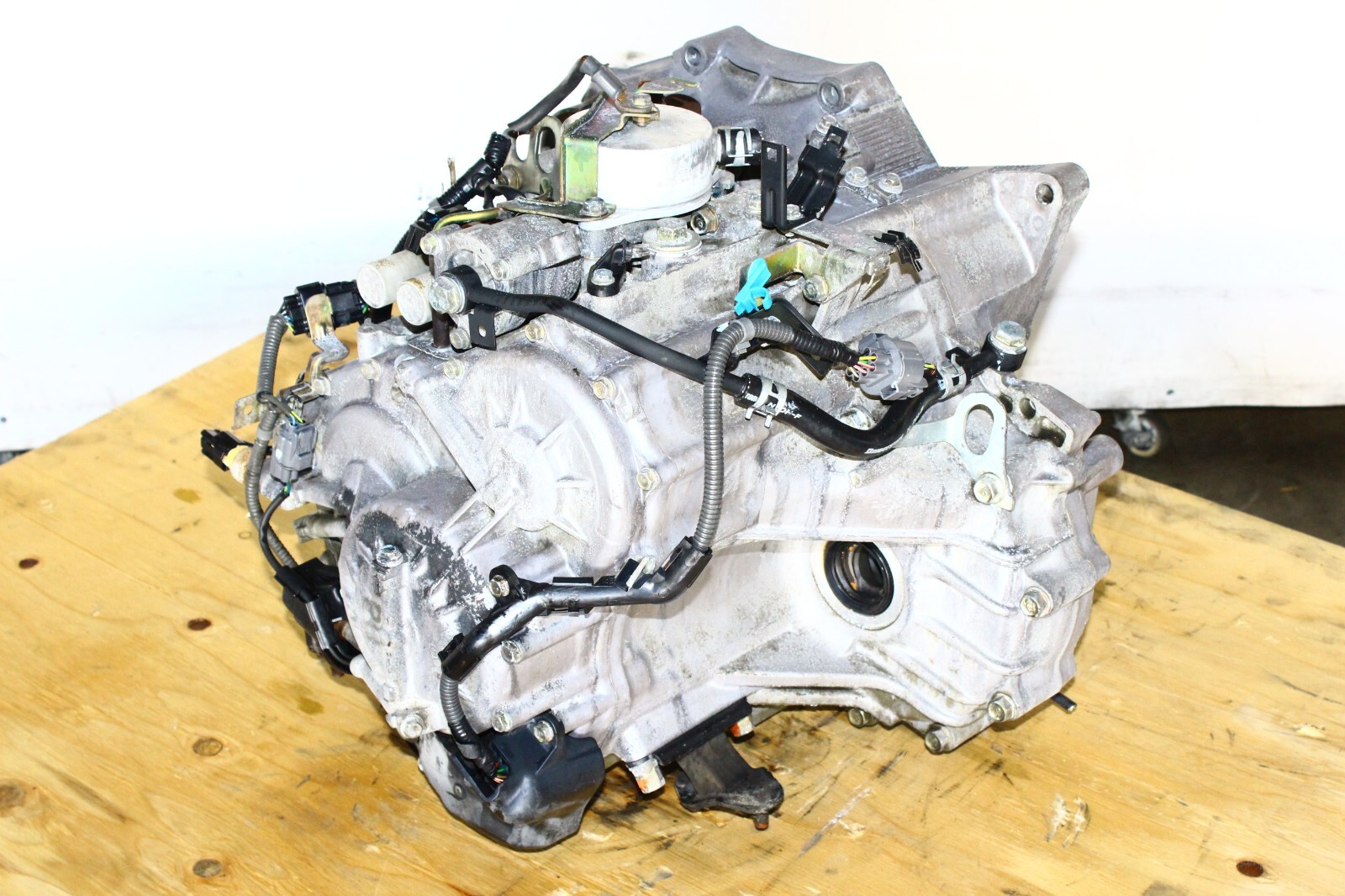 2003-2007 Honda Accord Automatic Transmission 5 Speed 3.0L V6 JDM J30A J30A4 A5