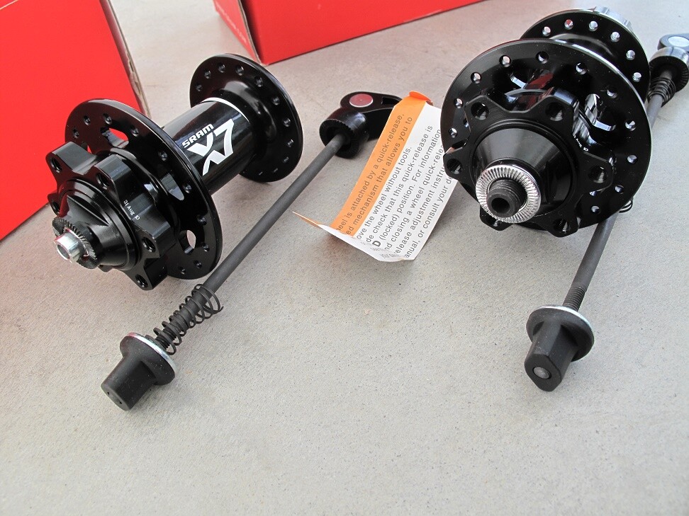 SRAM X7 Disc Hub Hubs Front Or Rear 6 Bolts 32h 9mm QR Black/White