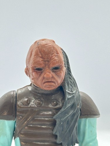 Vintage Star Wars figures various ones to select from all with repro accessories - Picture 784 of 843