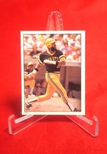 Dave Parker 1981 Baseball Sticker TOPPS #210