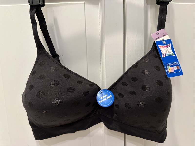 New Barely There Women's Seamless Wirefree Bra Style #G260