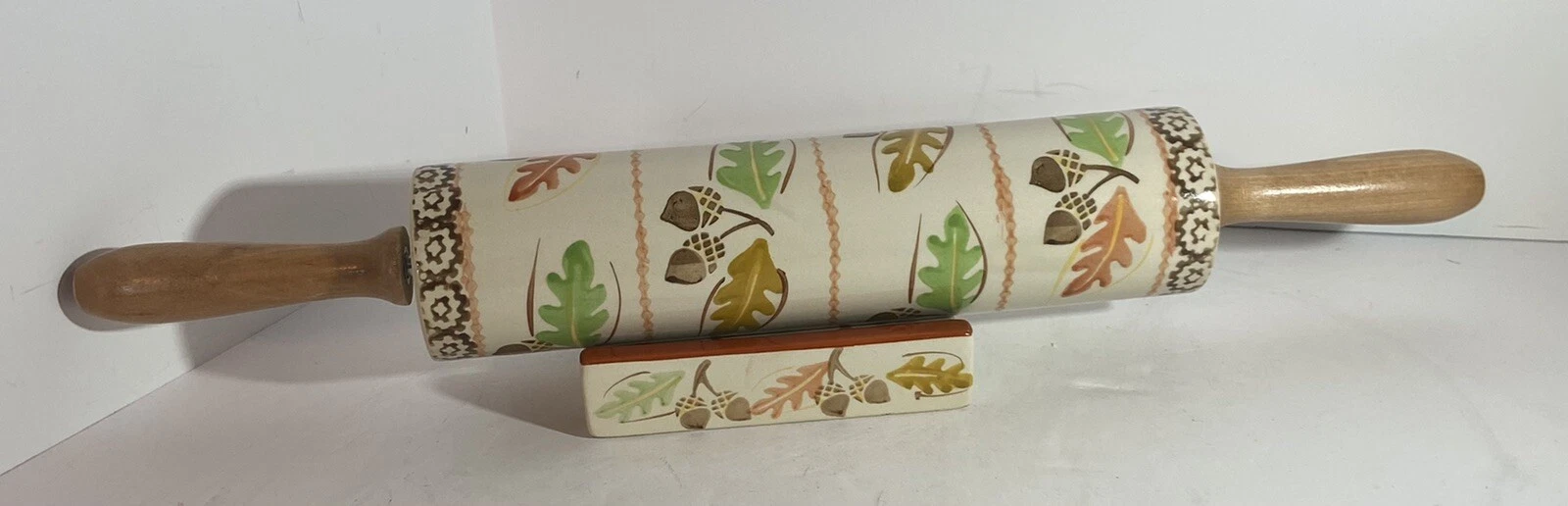 TEMP-TATIONS OVENWARE 18" STONEWARE ROLLING PIN & HOLDER BY TARA OLD WORLD