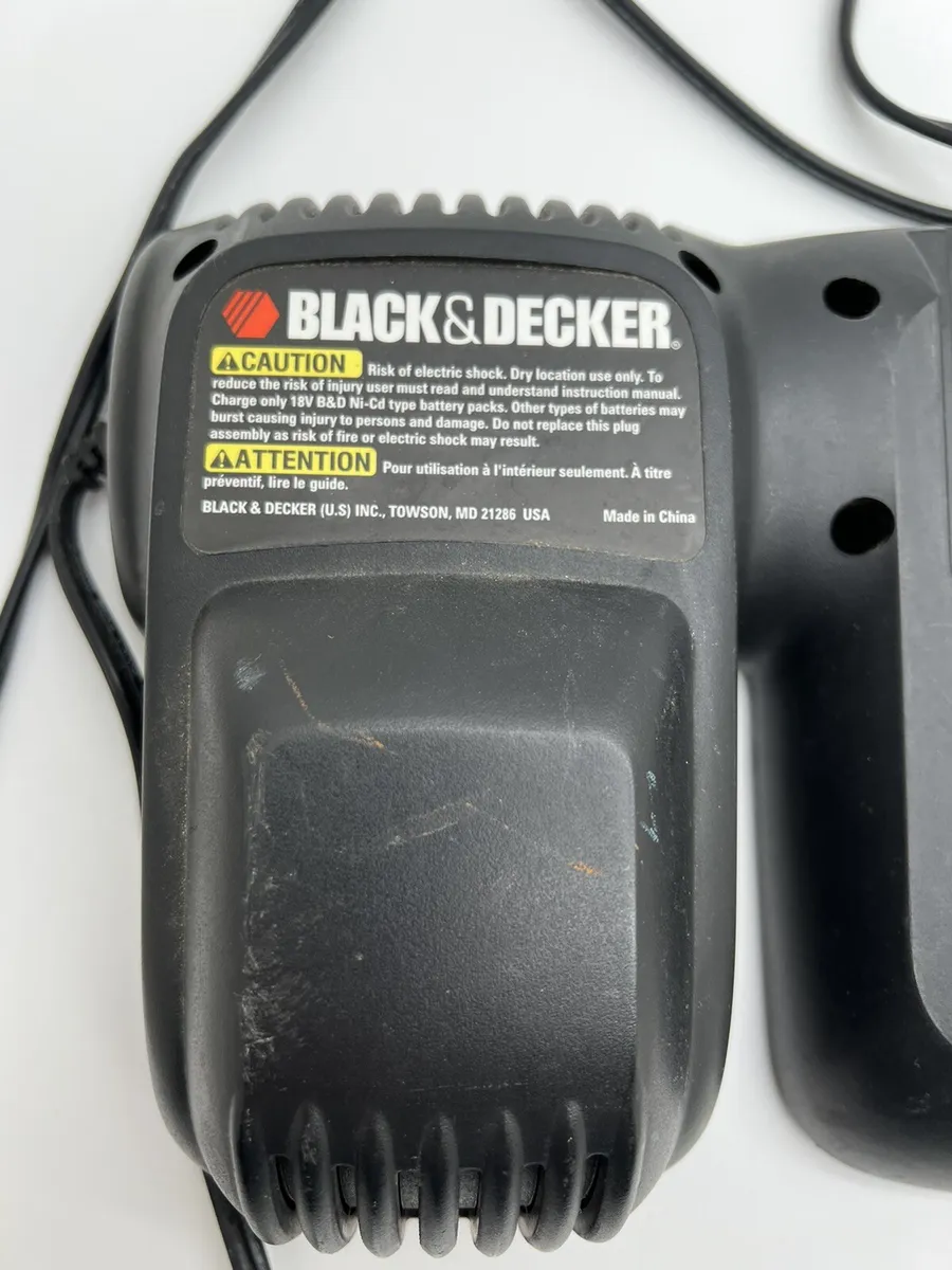 Black & Decker 598025-00 21.75 Volt 3-Port Rechargeable Battery Charger  Station