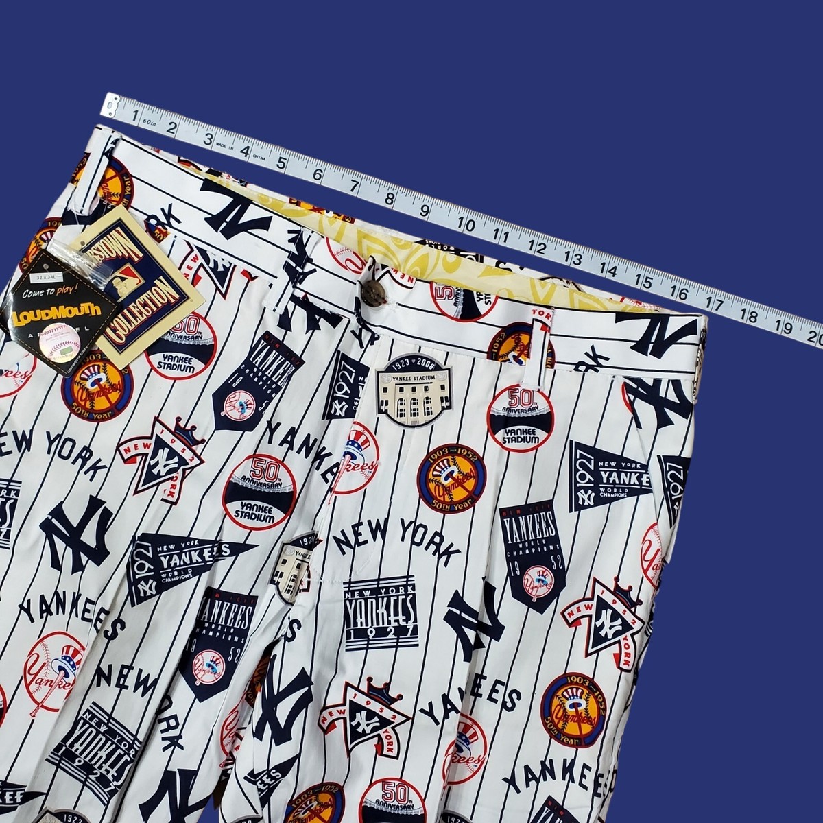 NEW YORK YANKEES Pants Adult 32X34 White Pinstripe All Over Print