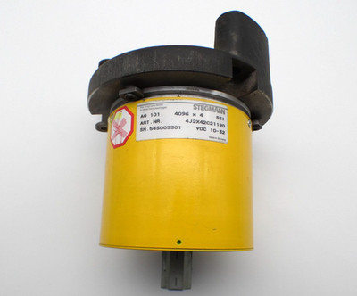 Stegmann Drehgeber AG101 / 4J2X42C21120 / 4096×4 / SSI