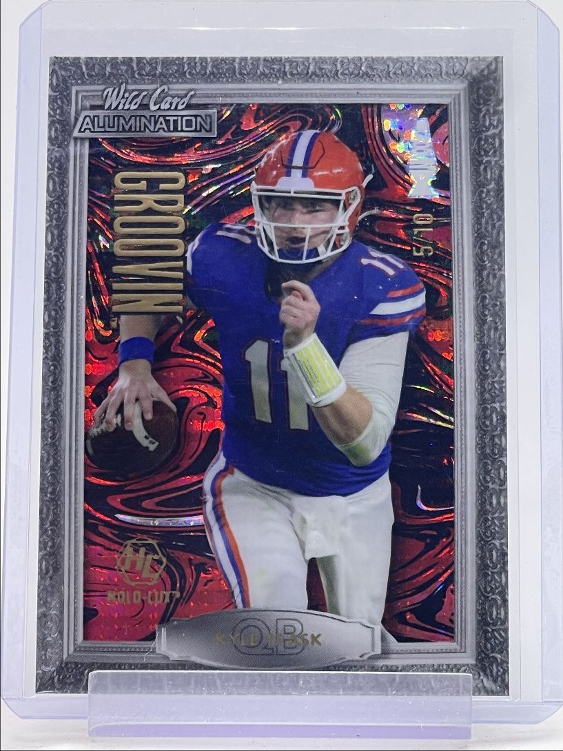 Kyle Trask Wild Card Alumination Full Art Groovin' #RGFA5 Red-Silver Frame-Holo-Lux