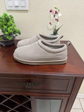 Bombas Saturday Taupe Suede Slip on Slippers Sz 9 MINT CONDITION