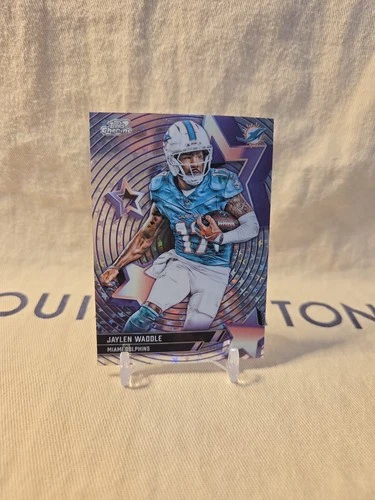 2025 Topps Cosmic Chrome Jaylen Waddle Base (RAW)