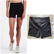 VUORI Comet Bike Shorts NEW High Waist Buttery Soft Black RARE Stretch Casual L