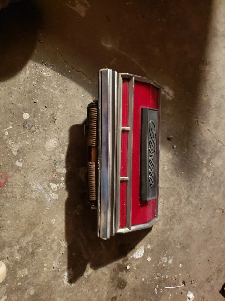 1974-1976  OEM Ford Torino Fuel Door Emblem Tail Lens Reflector - Image 2 of 4