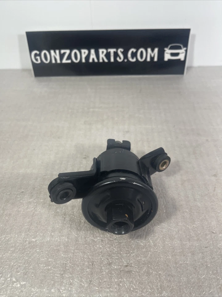 丰田 Paseo 1997 - 1999 燃油过滤器带 1.5 升 4 Cyl 发动机带支架  — 第 2/4 张图片