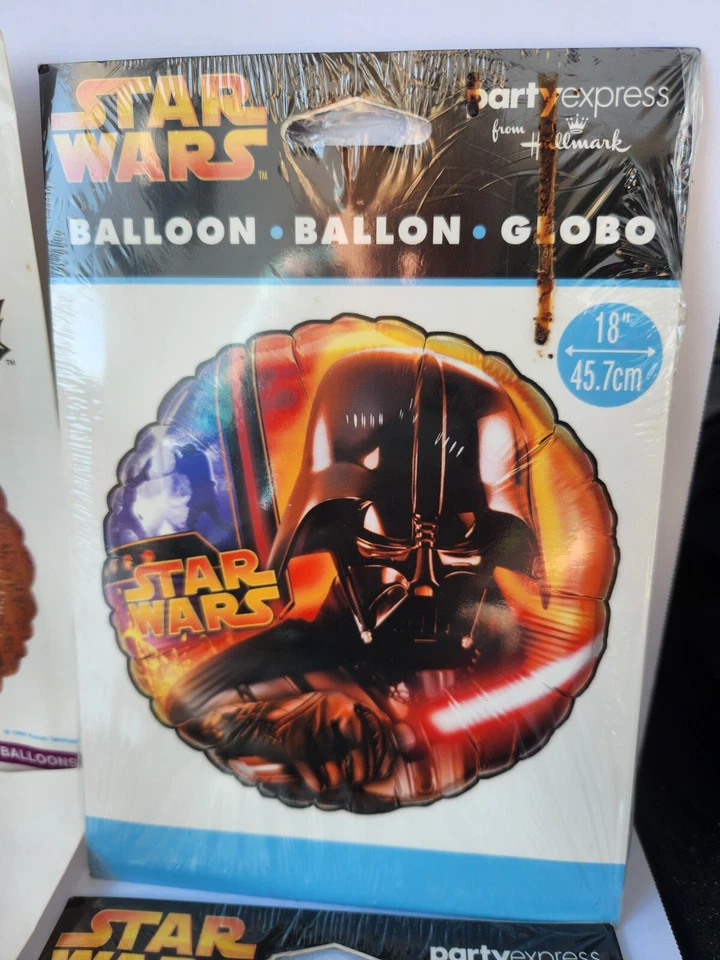 Lote de Globos Vintage Yugioh Anagrama y Sello Batman Dinosaurio - Lote de 18 Foto 2 de 4