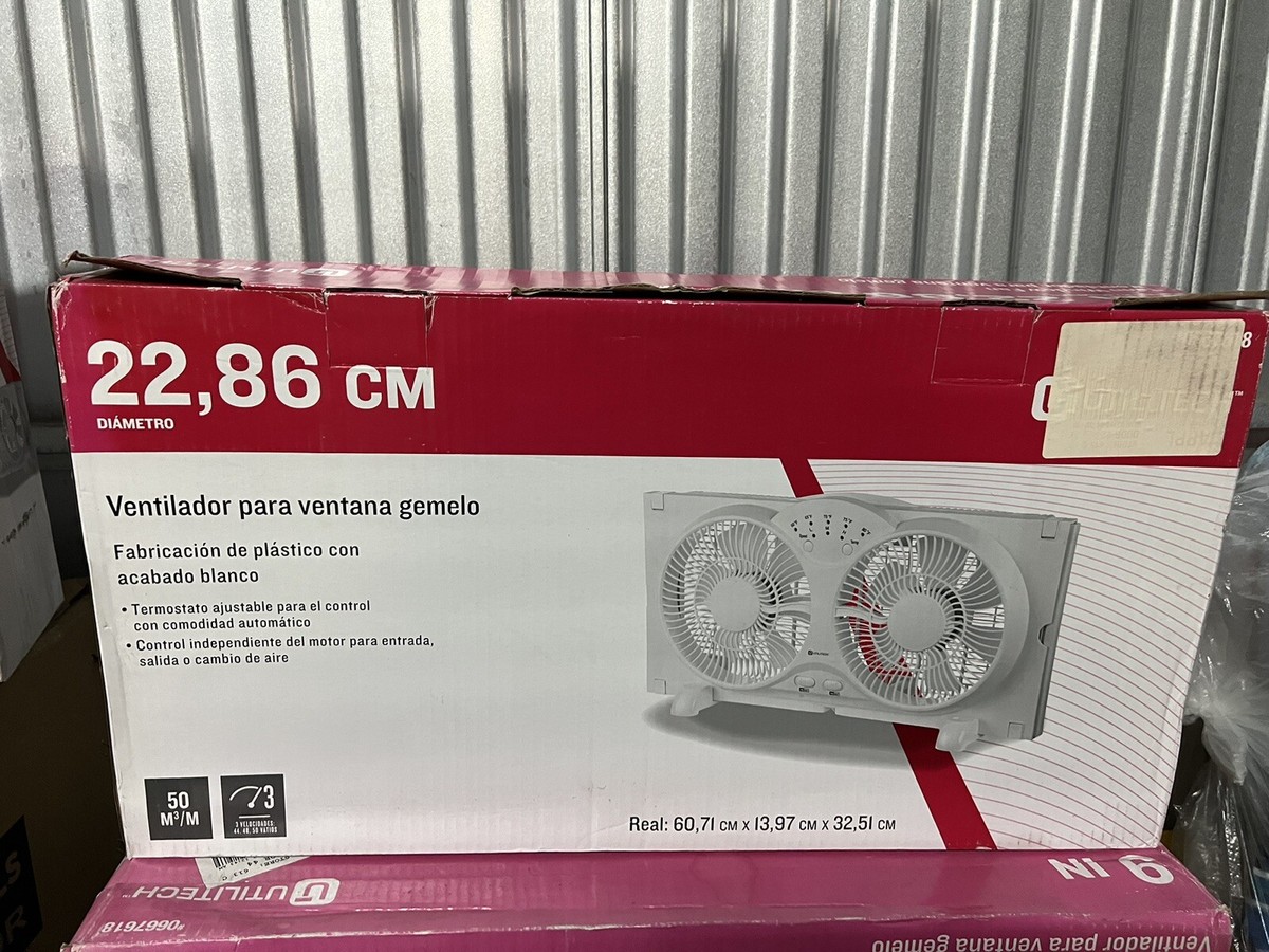 BRAND NEW Utilitech 9-in 3-Speed Indoor White/Painting Window Fan