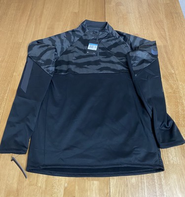 nike therma shield strike