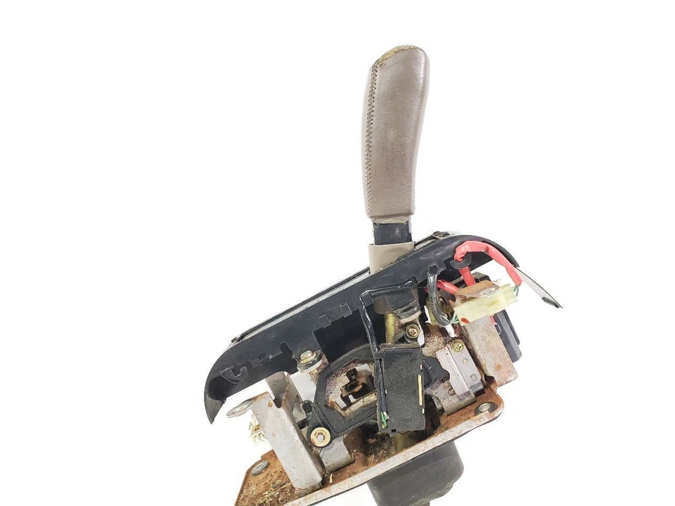 Оригинальный переключатель передач для Lexus SC400 1992 года выпуска  - Изображение 3 из 4