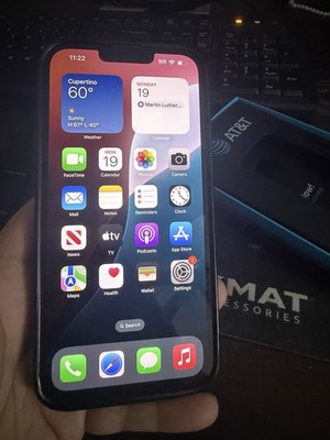 Apple iPhone 13 Pro Max Black Restored, MagSafe & MagBak Cases