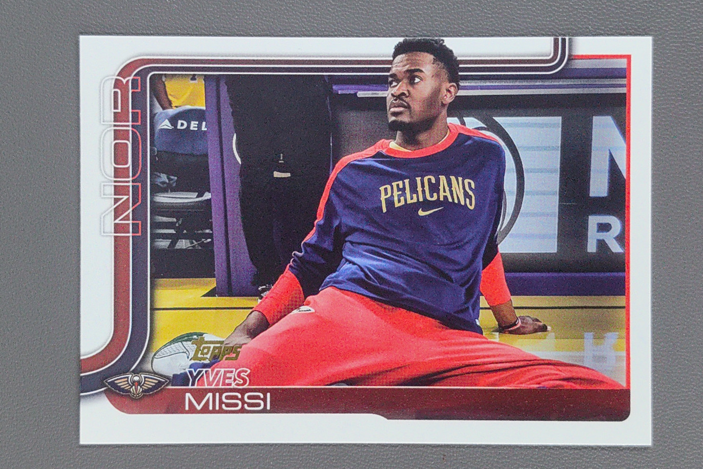 2025 Topps Flagship Yves Missi Golden Mirror Image Variation #191 SSP