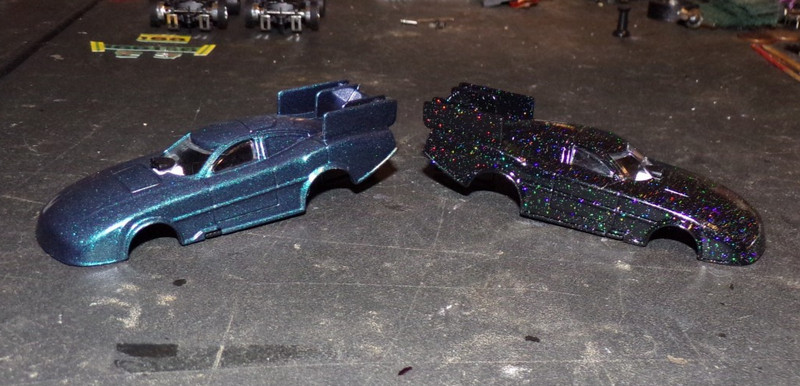 AUTOWORLD 2022 DODGE CHARGER DRAGSTERS CUSTOM PAINT COLOR CHANGING ADD OWN DECAL