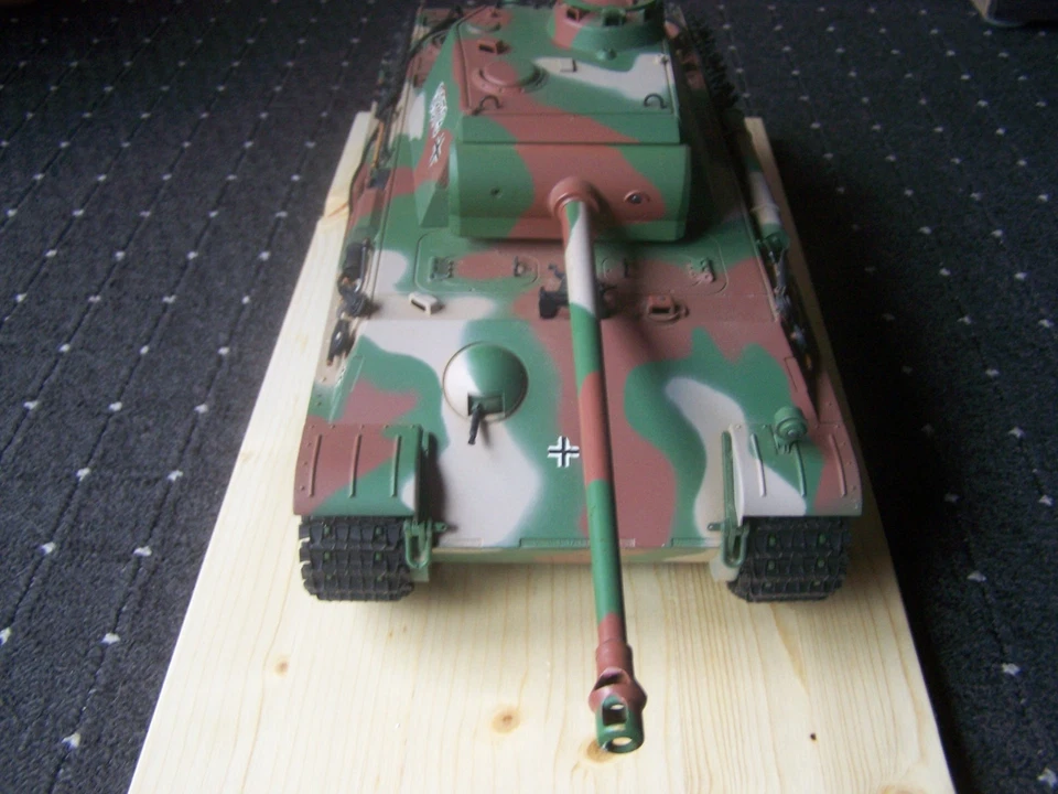 torro panther ausf.g  RC Panzer 1:16 - Bild 3 von 4