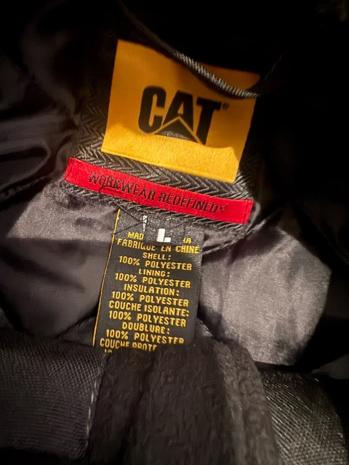 Catipilar Mens Heavy Insulated Parka In Black Size Large - Image 3 of 4