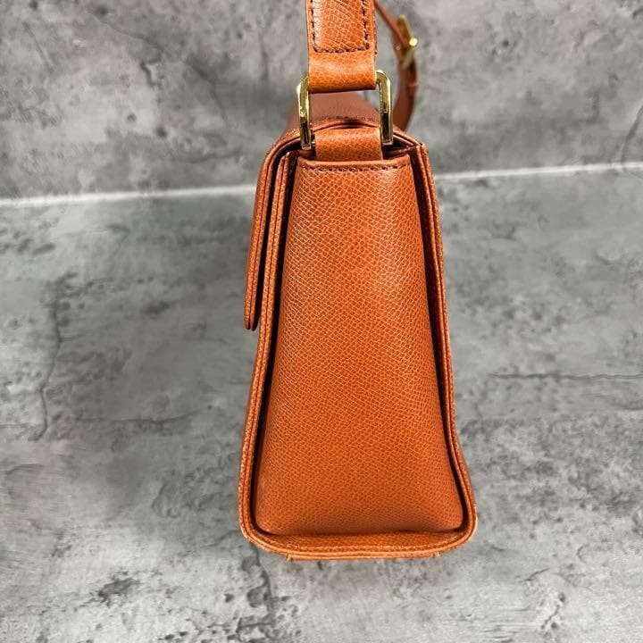 Valentino Garavani Shoulder Bag Leather Damaged Condition Women's Fashion Japan thumbnail 4