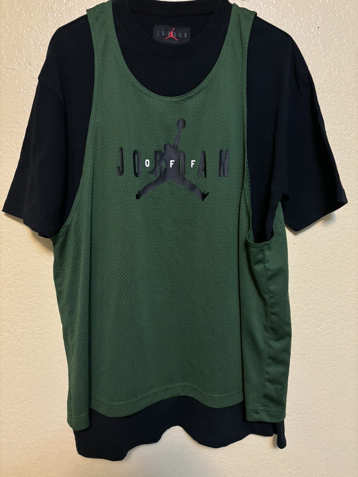 OFF WHITE X NIKE Maglietta BIANCA SPORCA x Nike Air Jordan SS top verde foresta da uomo taglia S CV3518 361