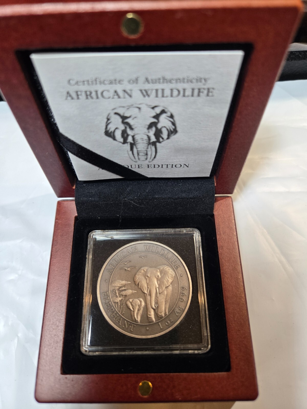 2015 1 oz Somalia Silver Elephant Coin, Mintage 3,000 .999 Silver