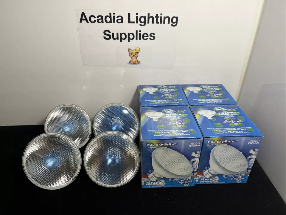 ⚡️Lot of 4⚡️ PQL Display 75PAR30 Narrow Flood 130v Medium Base 4000hr - Image 2 of 4