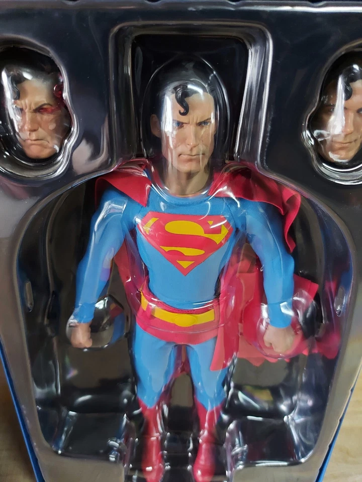 Figura Sideshow Superman Sexta Escala En Caja Nueva Foto 4 de 4