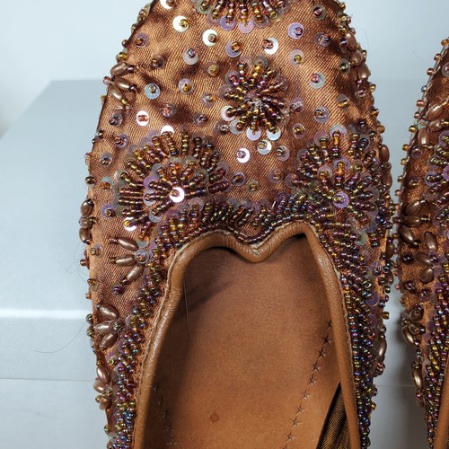 Silk Beaded Flat Slip On Formal Wear Women's Shoes Mystique Size 7 Read - Picture 3 of 11